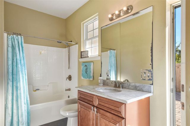 1995 AVENUE F SW, Winter Haven, FL 33880