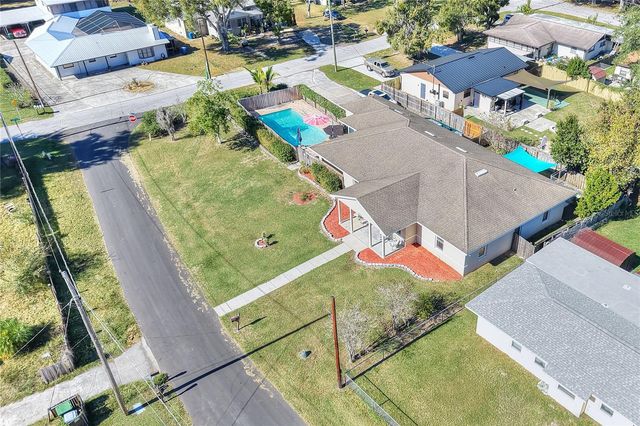 1995 AVENUE F SW, Winter Haven, FL 33880