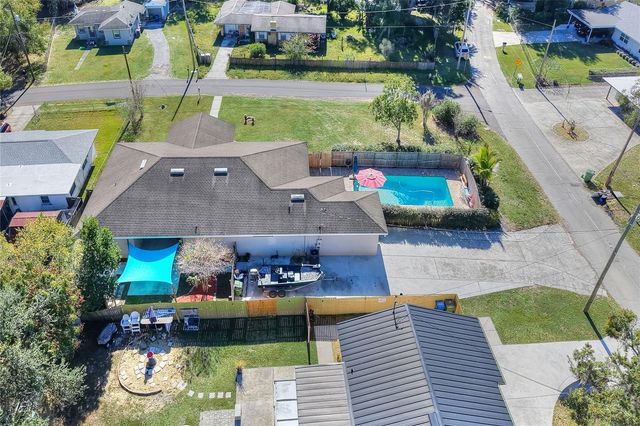 1995 AVENUE F SW, Winter Haven, FL 33880