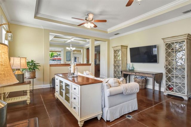 1995 AVENUE F SW, Winter Haven, FL 33880