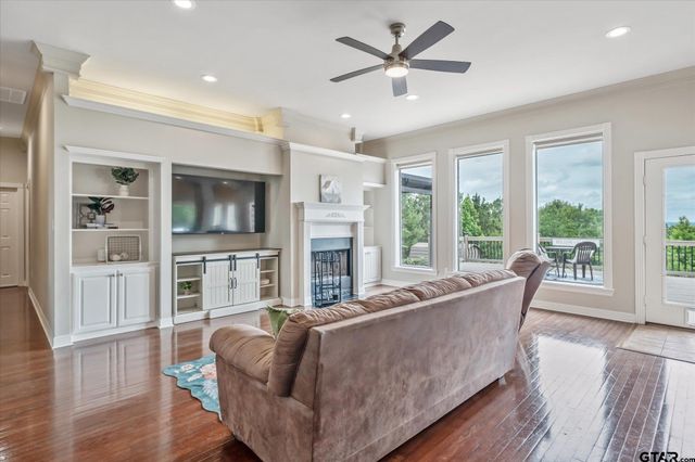 16123 Steep Rd, Brownsboro, TX 75756
