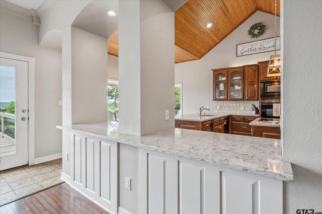 16123 Steep Rd, Brownsboro, TX 75756