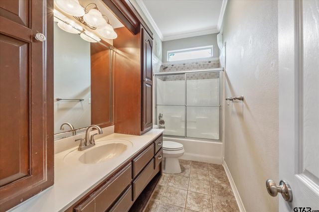 16123 Steep Rd, Brownsboro, TX 75756