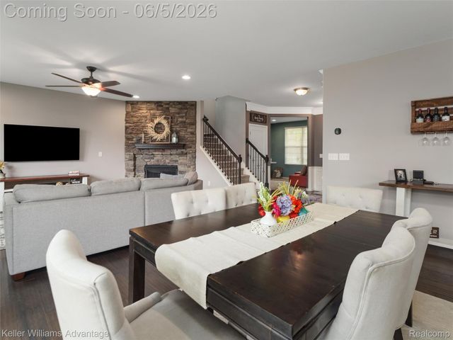 6121 Braemore Court, Canton Charter Township, MI 48187
