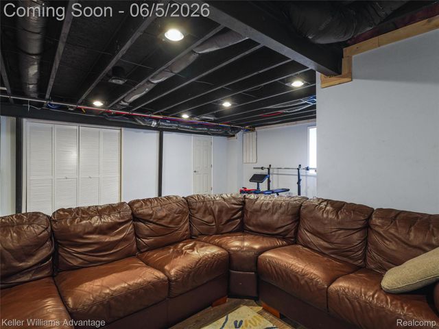 6121 Braemore Court, Canton Charter Township, MI 48187