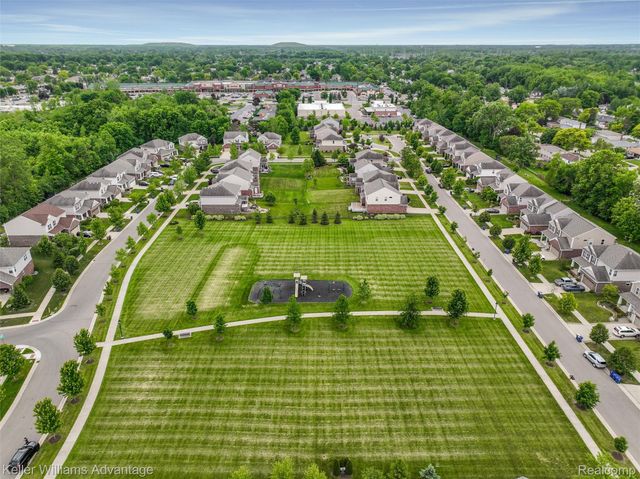 6121 Braemore Court, Canton Charter Township, MI 48187