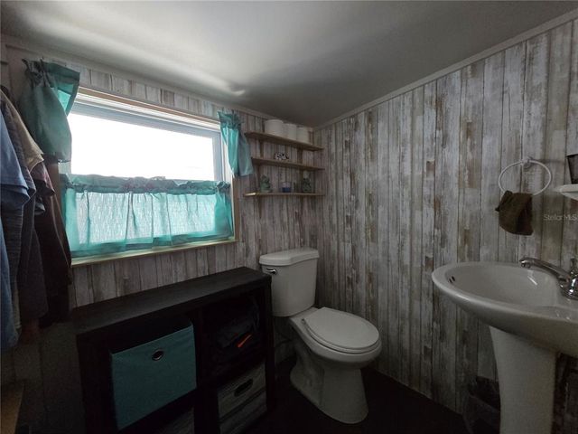 7803 46TH AVENUE N 116, St Petersburg, FL 33709