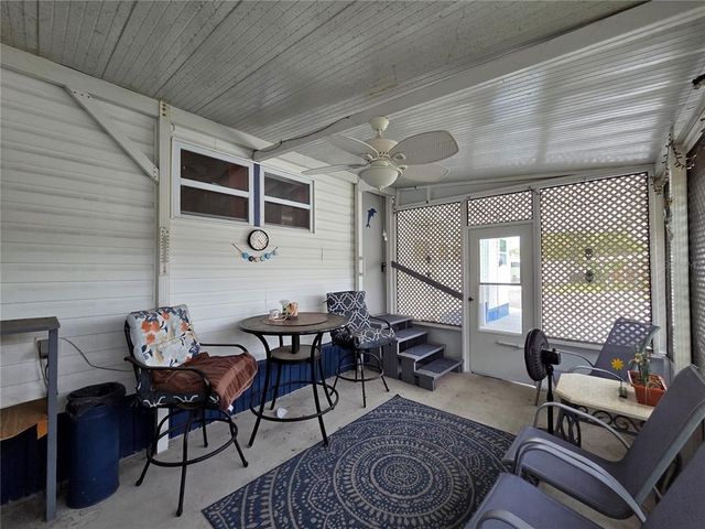 7803 46TH AVENUE N 116, St Petersburg, FL 33709