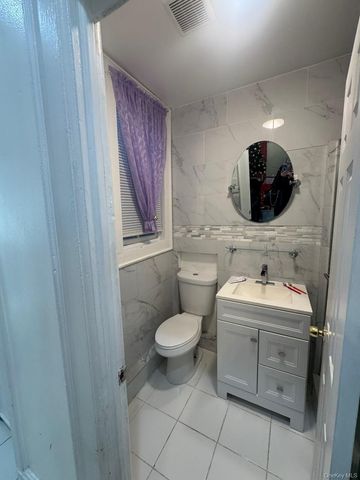 87-28 86 Street, Woodhaven, NY 11421