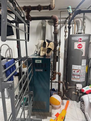 87-28 86 Street, Woodhaven, NY 11421