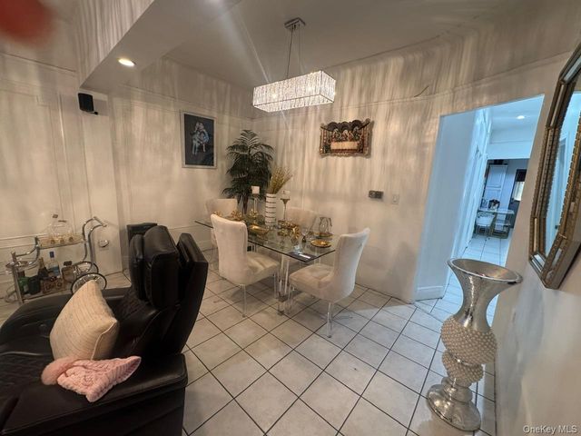 87-28 86 Street, Woodhaven, NY 11421