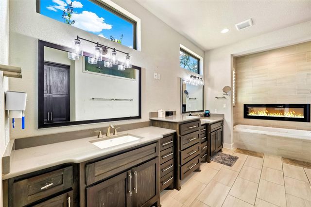 412 Bold Sundown, Liberty Hill, TX 78642