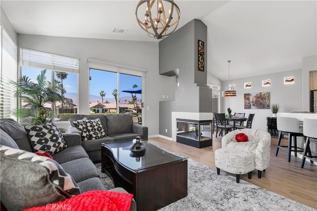 76747 Minaret, Palm Desert, CA 92211