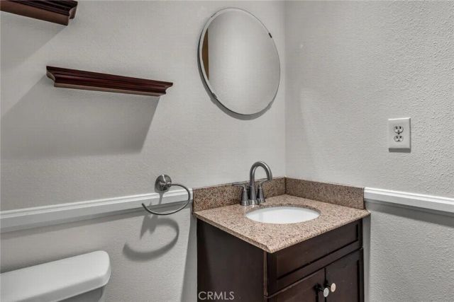 18347 Saticoy Street 39, Reseda, CA 91335