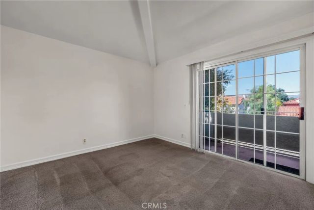 18347 Saticoy Street 39, Reseda, CA 91335