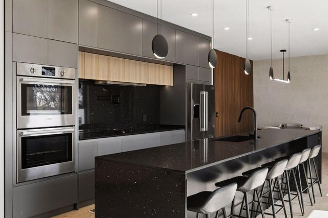 3318 W Owasso Boulevard, Shoreview, MN 55126