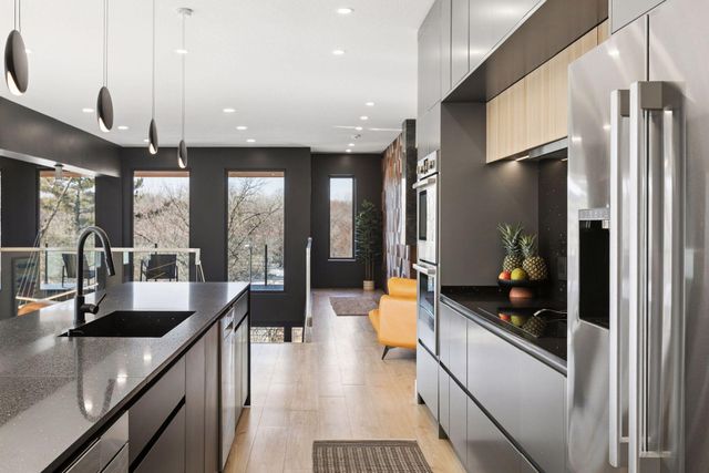 3318 W Owasso Boulevard, Shoreview, MN 55126