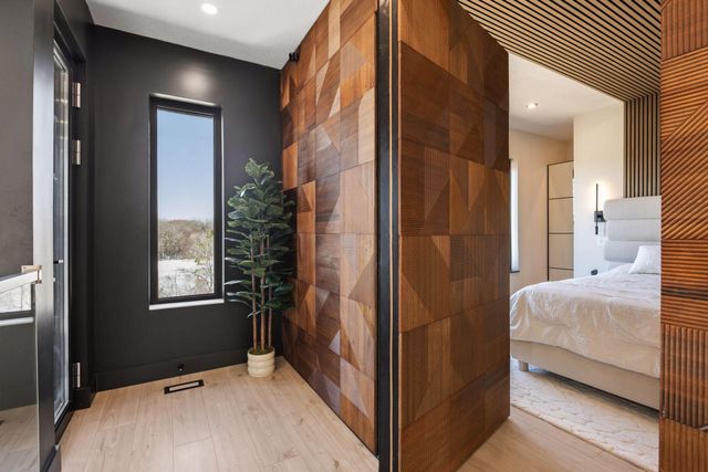 3318 W Owasso Boulevard, Shoreview, MN 55126