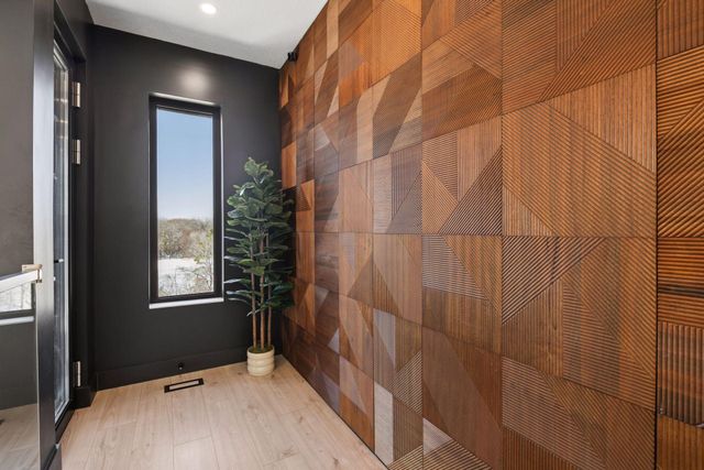 3318 W Owasso Boulevard, Shoreview, MN 55126