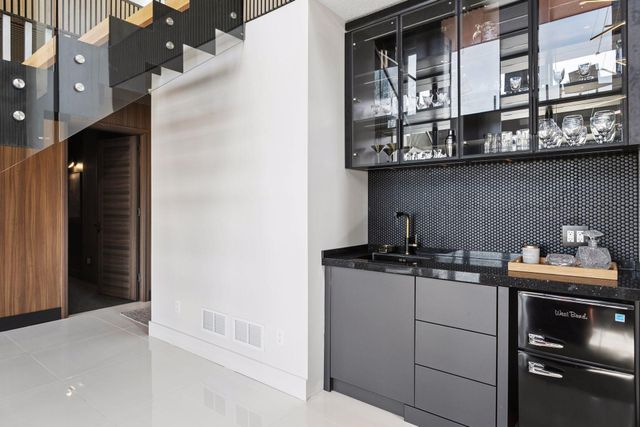 3318 W Owasso Boulevard, Shoreview, MN 55126