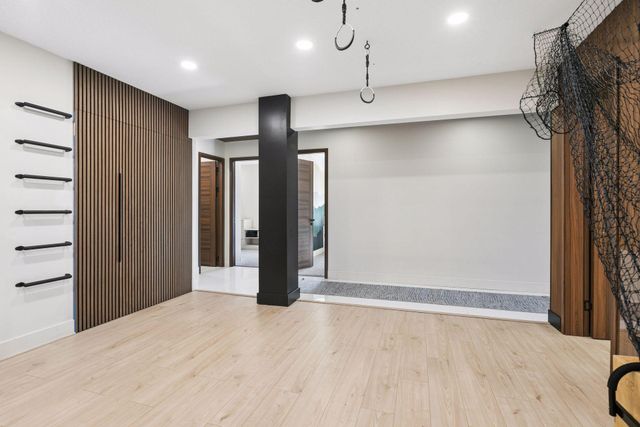 3318 W Owasso Boulevard, Shoreview, MN 55126