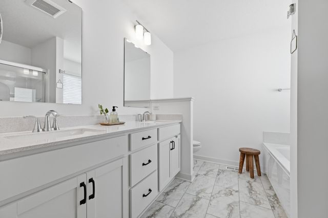 748 Longmeadow Lane, Waconia, MN 55387