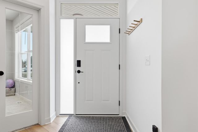 748 Longmeadow Lane, Waconia, MN 55387