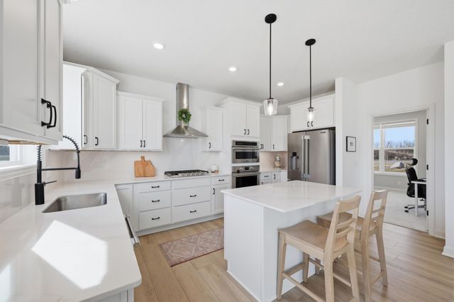 748 Longmeadow Lane, Waconia, MN 55387