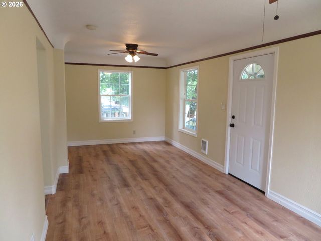 884 Se 7TH Ave, Hillsboro, OR 97123