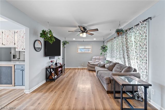 170 N Thomas Road, Tallmadge, OH 44278