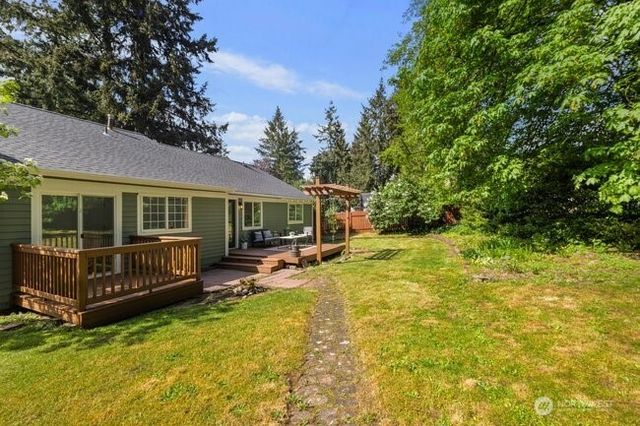 15717 97th Avenue Ct E, Puyallup, WA 98375