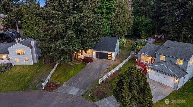 15717 97th Avenue Ct E, Puyallup, WA 98375
