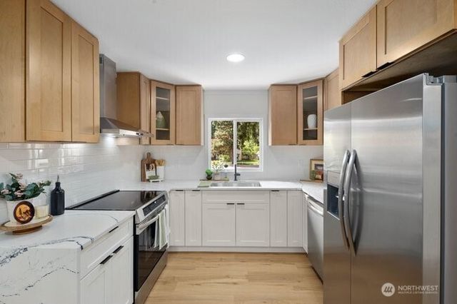 15717 97th Avenue Ct E, Puyallup, WA 98375