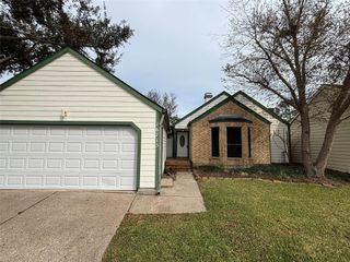 16715 Dale Oak Way, Houston, TX 77058