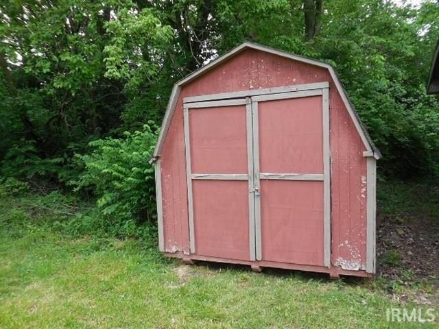 408 E Water Street, Centerville, IN 47330