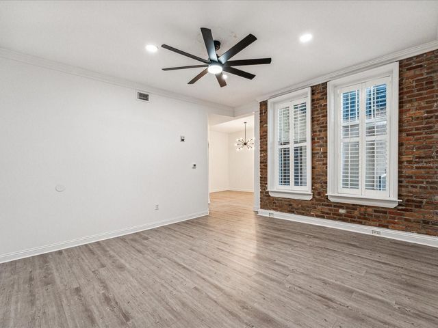215 CENTRAL AVENUE 3F, St Petersburg, FL 33701