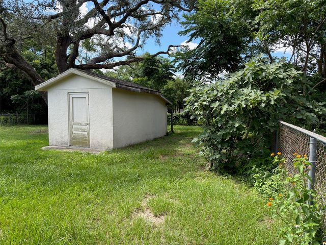 21160 SW HONEYSUCKLE STREET, Dunnellon, FL 34431