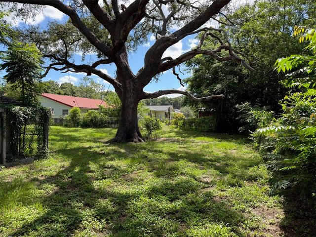 21160 SW HONEYSUCKLE STREET, Dunnellon, FL 34431