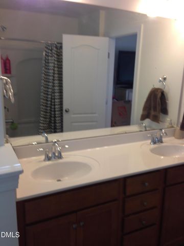 131 Alamosa Place, Cary, NC 27519