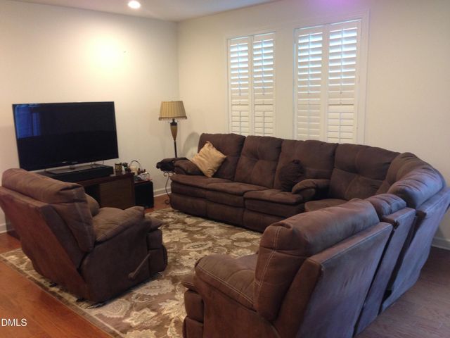 131 Alamosa Place, Cary, NC 27519