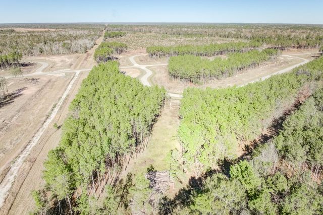 536 Road 5892, Cleveland, TX 77327