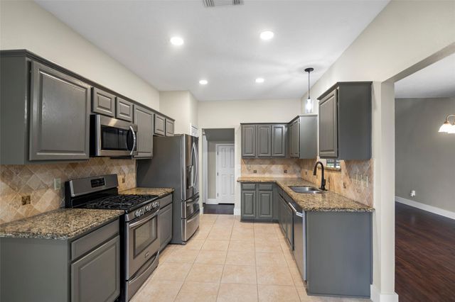 7914 Millbrook Drive, Houston, TX 77095