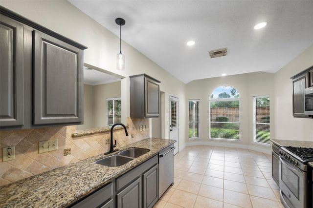 7914 Millbrook Drive, Houston, TX 77095