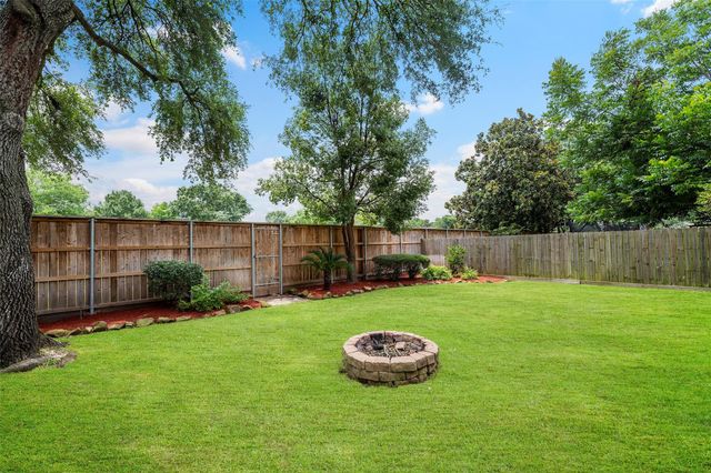 7914 Millbrook Drive, Houston, TX 77095