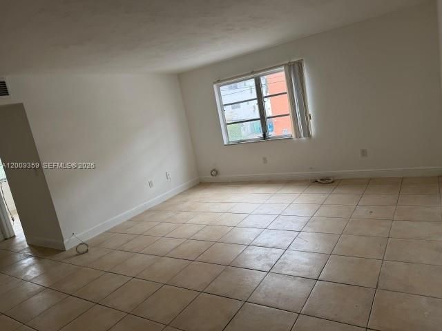 1821 NE 168th St B3, North Miami Beach, FL 33162