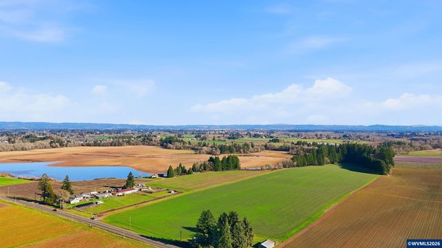 3678 SW Golf Course Rd, Cornelius, OR 97113