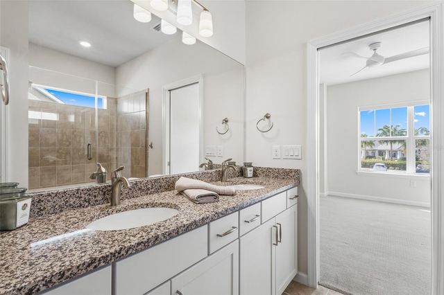 12021 CRANSTON WAY, Lakewood Ranch, FL 34211