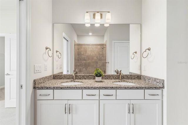 12021 CRANSTON WAY, Lakewood Ranch, FL 34211