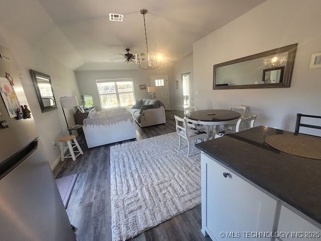 405 W Odle Street, Salina, OK 74365