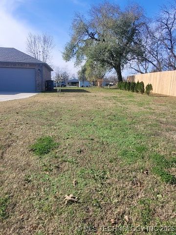 405 W Odle Street, Salina, OK 74365